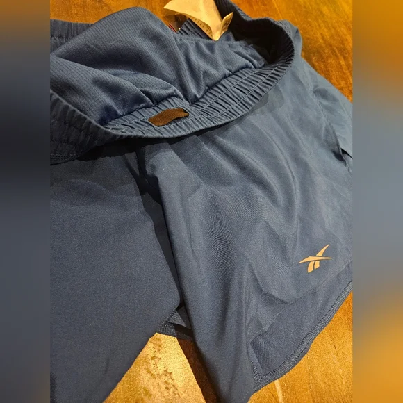 Reebok Running Shorts - Picture 4 of 5
